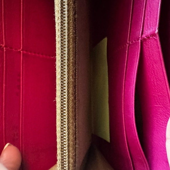 Fendi Floral and Ladybug Patterned Women's Zippy - Picture 4 of 10